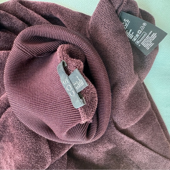 COS chenille knitted short sleeve turtleneck - Picture 7 of 7